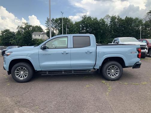 2025 Chevrolet Colorado LT