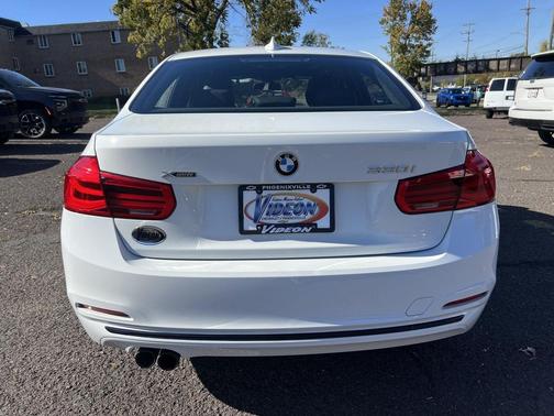 2018 BMW 330 xDrive