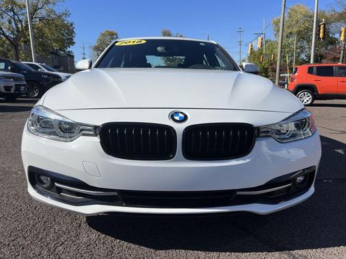 2018 BMW 330 xDrive