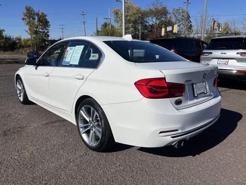 2018 BMW 330 xDrive