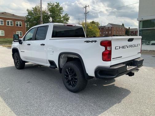 2025 Chevrolet Silverado 2500 Custom