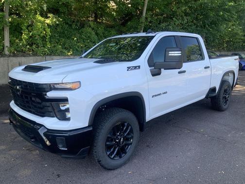 2025 Chevrolet Silverado 2500 Custom