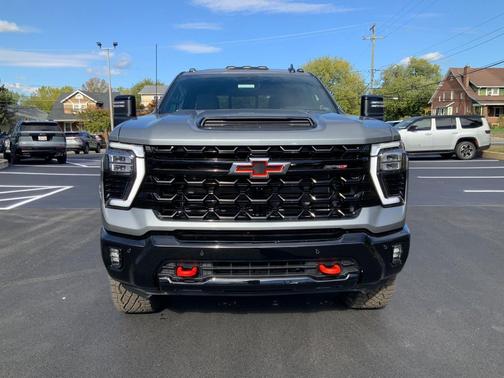 2026 Chevrolet Silverado 2500 Crew Cab, Standard Bed, XR2, 4WD