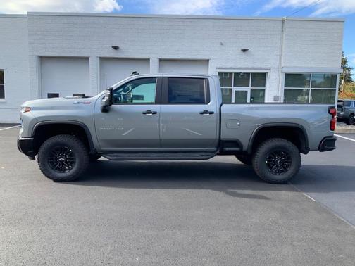 2026 Chevrolet Silverado 2500 Crew Cab, Standard Bed, XR2, 4WD