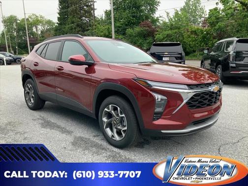 2025 Chevrolet Trax LT
