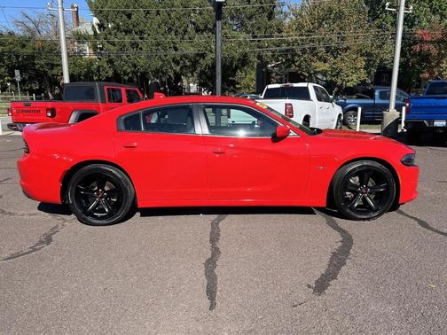2018 Dodge Charger R/T