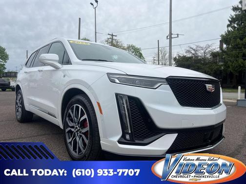 Crystal White Tricoat 2025 Cadillac XT6 Sport AWD