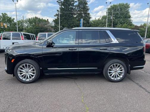 2022 Cadillac Escalade Premium Luxury