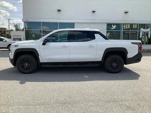 2025 Chevrolet Silverado EV LT