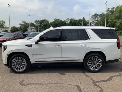 2023 GMC Yukon Denali Ultimate