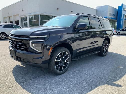 2025 Chevrolet Tahoe 4WD RST