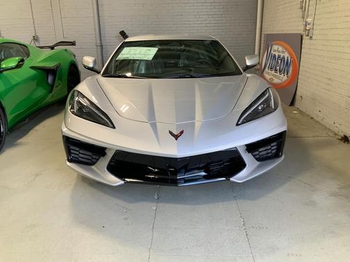 2026 Chevrolet Corvette Stingray w/1LT