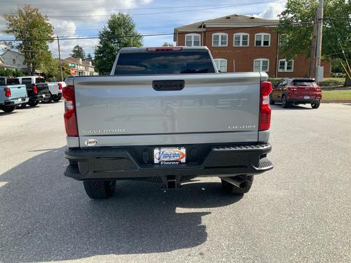 2026 Chevrolet Silverado 2500 Custom