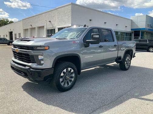 2026 Chevrolet Silverado 2500 Custom