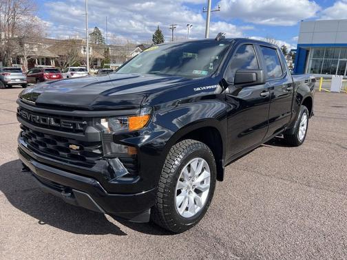 2022 Chevrolet Silverado 1500 Custom