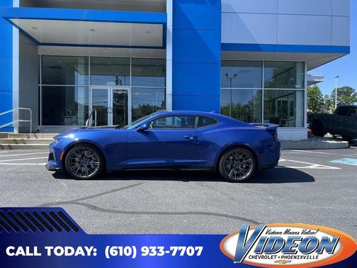 Riverside Blue Metallic 2024 Chevrolet Camaro ZL1