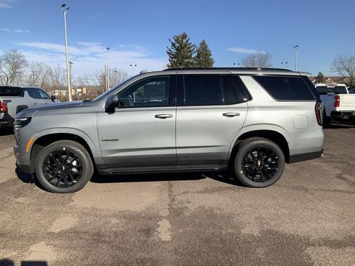 2026 Chevrolet Tahoe 4WD RST