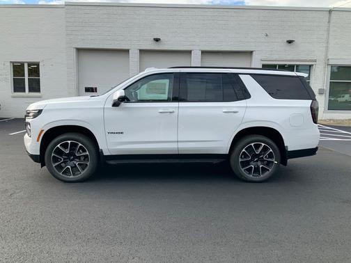 2026 Chevrolet Tahoe 4WD RST