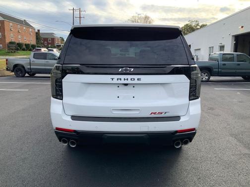 2026 Chevrolet Tahoe 4WD RST