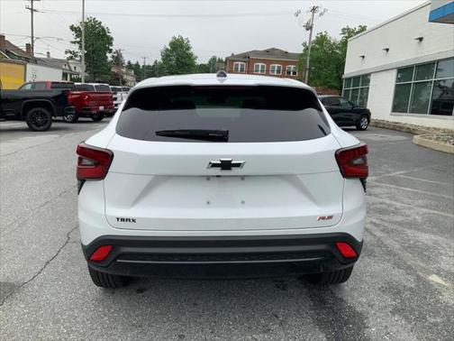 2025 Chevrolet Trax FWD 1RS