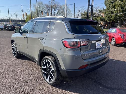 Sting-Gray Clearcoat 2020 Jeep Compass Limited