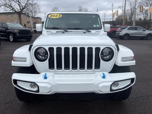 Bright White Clearcoat 2023 Jeep Wrangler 4xe Sahara High Altitude