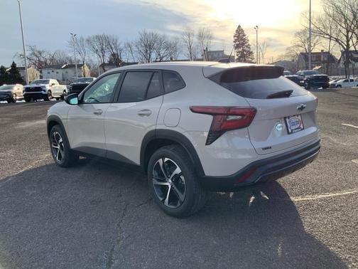 2026 Chevrolet Trax FWD 1RS