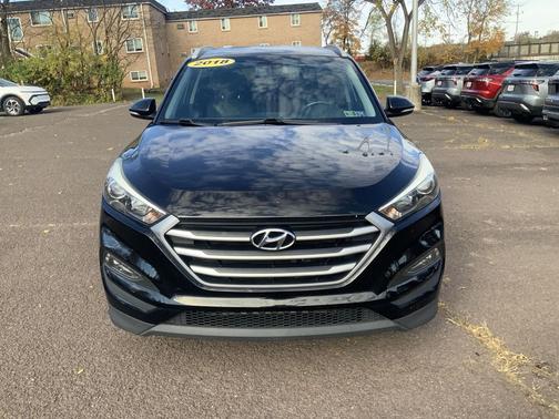 2018 Hyundai TUCSON SEL Plus