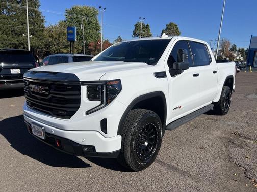 2022 GMC Sierra 1500 AT4