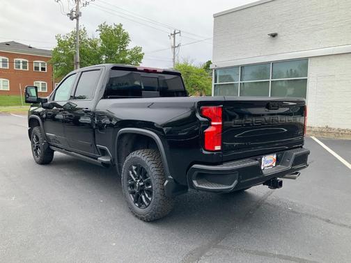 Black 2026 Chevrolet Silverado 2500 High Country