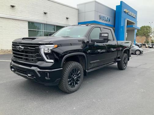 Black 2026 Chevrolet Silverado 2500 High Country