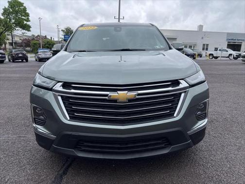 2022 Chevrolet Traverse LT Cloth
