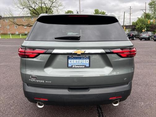 2022 Chevrolet Traverse LT Cloth