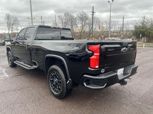 2024 Chevrolet Silverado 2500 LTZ
