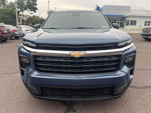 2024 Chevrolet Traverse LS