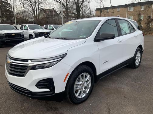 2022 Chevrolet Equinox LS