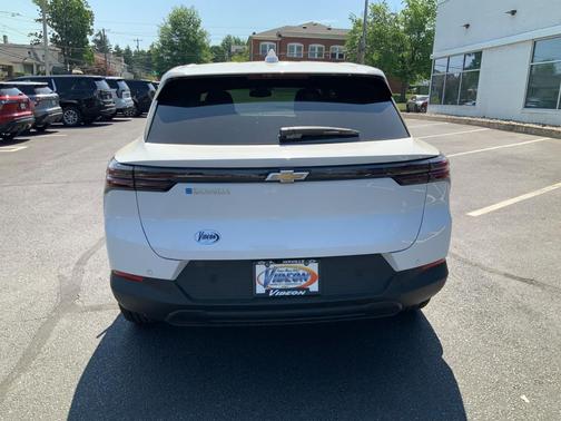 Summit White 2026 Chevrolet Equinox EV LT
