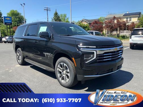 Black 2026 Chevrolet Suburban LT