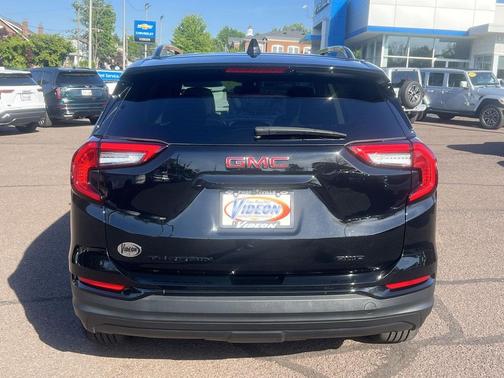 Ebony Twilight Metallic 2022 GMC Terrain SLT