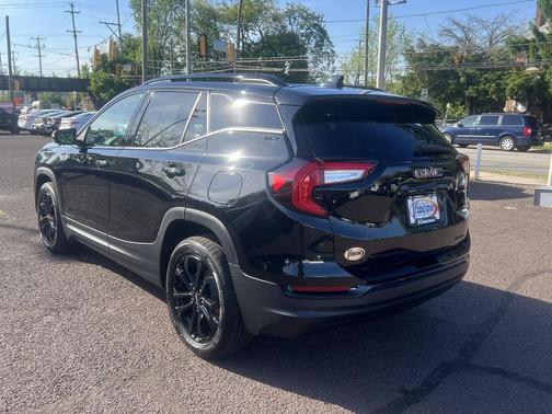 Ebony Twilight Metallic 2022 GMC Terrain SLT