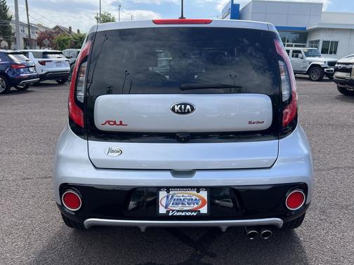 Bright Silver 2019 Kia Soul !