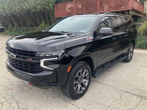 2023 Chevrolet Suburban 4WD Z71