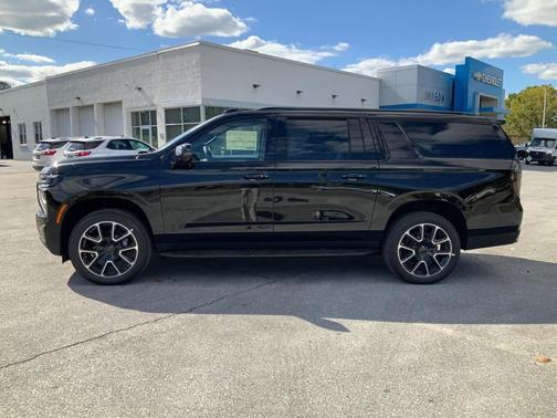 2026 Chevrolet Suburban RST