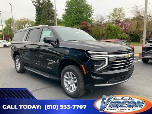 Black 2026 Chevrolet Suburban LT