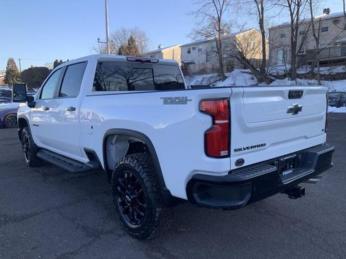 2026 Chevrolet Silverado 3500 LT