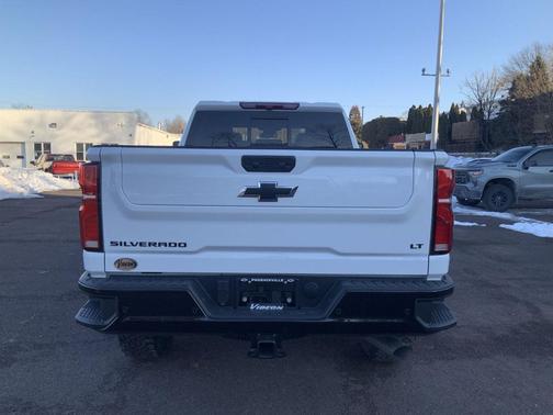 2026 Chevrolet Silverado 3500 LT