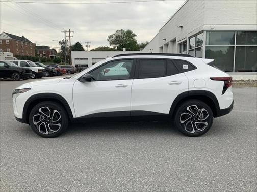 2025 Chevrolet Trax FWD 2RS