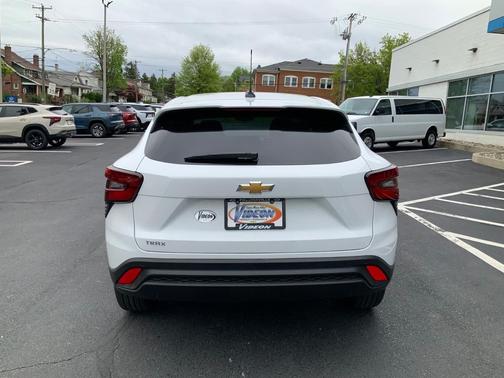 Summit White 2026 Chevrolet Trax LS