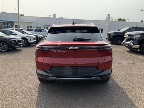 2025 Chevrolet Equinox EV LT