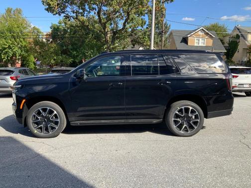 2026 Chevrolet Tahoe 4WD RST